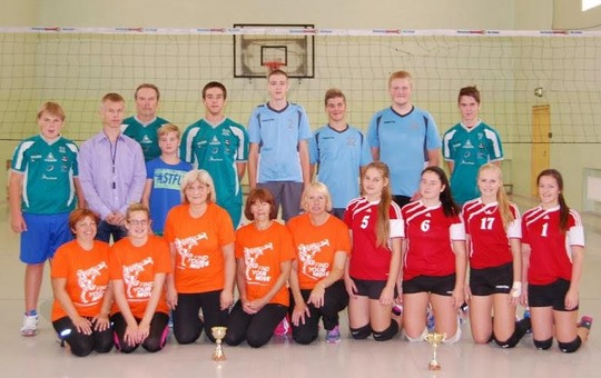 Volleyball between Students and Teachers